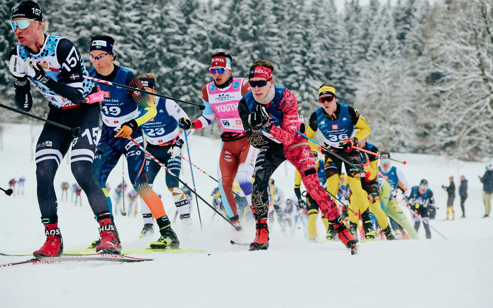 Die Elite der ist am Start, der 50km Lauf gehört zur Ski Classics Serie