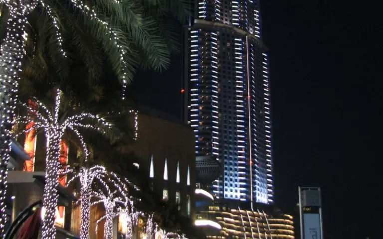 Dubai erleben – vom Burj Khalifa bis zur Startnummer